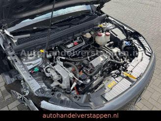 Mercedes EQB 250+ 71KWH Progressive Panorama picture 15