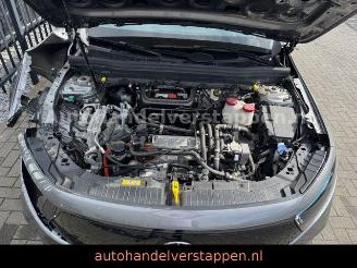 Mercedes EQB 250+ 71KWH Progressive Panorama picture 16