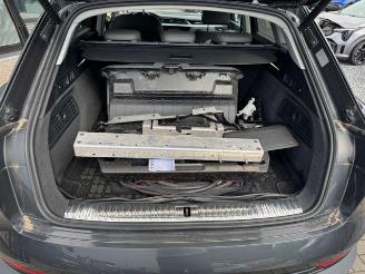 Audi E-tron 55 Quattro 300KW 93KWH Panorama picture 14
