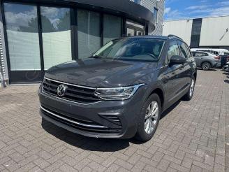 Auto incidentate Volkswagen Tiguan III Life TSI 96 kW 16V TSI NAVI+ 2021/4