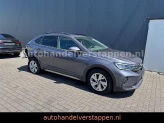 Vaurioauto  passenger cars Volkswagen Taigo III Life Licht + Sicht Plus, IQ.DRIVE-Pake 2022/11