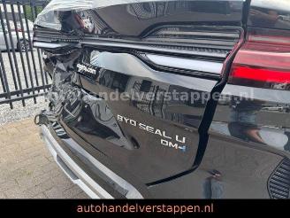 BYD Seal U 1.5 DM-i PHEV 160 kW Boost Pano FULL picture 13