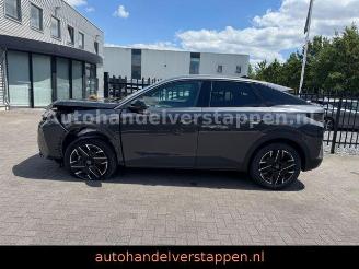 Peugeot 3008 Hybrid 145 Allure Automatik 2026 picture 3