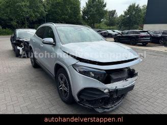 Coche accidentado Mercedes EQA 300 4Matic 168KW AMG Sport Panorama 2024/11