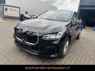 Vaurioauto  passenger cars BMW 2-serie 18d Active Tourer Automatic 7V .0L Diesel 2024/3