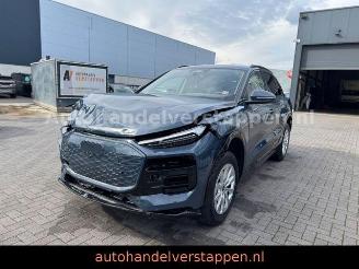 krockskadad bil auto Audi Q6 e-tron 185 kW 83KWH NAVI LEDER LED AHK 2025/7