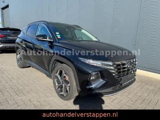Schadeauto Hyundai Tucson 1.6 T-GDI 132kW 48V SHINE DCT 4WD 2022/10