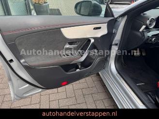 Mercedes Cla-klasse 180 Shooting Brake AMG Sport Panorama picture 16