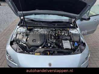 Mercedes Cla-klasse 180 Shooting Brake AMG Sport Panorama picture 12