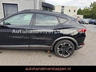 Cupra Formentor 110KW DSG Performance III Schwarz picture 5