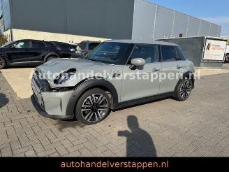Mini Cooper S COOPER Mini 5-trg. Cooper Essential Trim picture 8