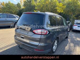 Ford Galaxy Hybrid Titanium 140KW 7-Sitzer picture 2