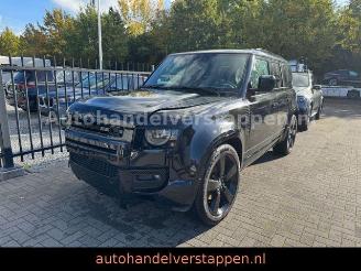 Schadeauto Land Rover Defender 110 X-Dynamic SE 3.0D 183KW BLACK Pack 2025/11