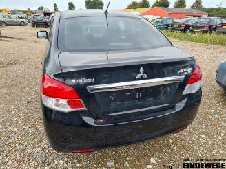 Mitsubishi Attrage Attrage (A1), Sedan, 2013 1.2 12V picture 2