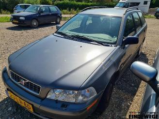 Volvo V-40 V40 (VW), Combi, 1995 / 2004 2.0 16V Turbo picture 3