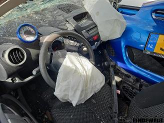 Toyota Aygo Aygo (B10), Hatchback, 2005 / 2014 1.0 12V VVT-i picture 5