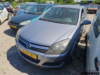 Autoverwertung Opel Astra Astra H (L48), Hatchback 5-drs, 2004 / 2014 1.6 16V Twinport 2004/11