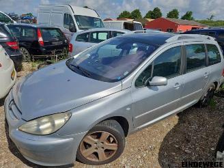 Autoverwertung Peugeot 307 307 SW (3H), Combi, 2002 / 2008 2.0 16V 2003