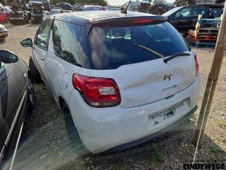 Citroën DS3 DS3 (SA), Hatchback, 2009 / 2015 1.6 e-HDi picture 3