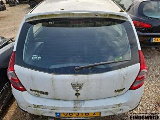 Dacia Sandero Sandero I (BS), Hatchback, 2008 / 2013 1.2 16V picture 13