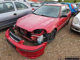 Coche siniestrado Honda Civic Civic (EJ/EK), Hatchback 3-drs, 1995 / 2001 1.4i 16V 1997/3