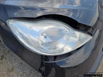 Peugeot 107 107, Hatchback, 2005 / 2014 1.0 12V picture 9