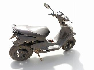 Peugeot  50 TREKKER picture 2