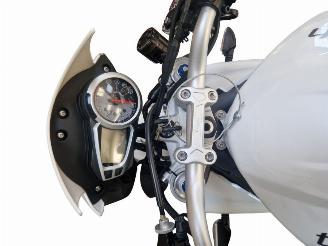 Triumph Street Triple  picture 5