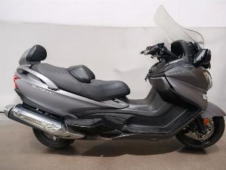 damaged scooters Suzuki  BURGMAN 2019/5