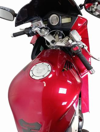 Honda VFR 800  picture 10