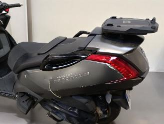 Peugeot  METROPOLIS picture 16