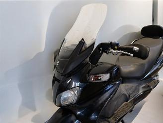 Suzuki  BURGMAN picture 18