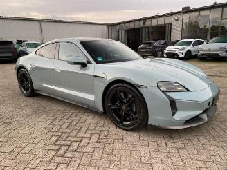 Porsche Taycan Turbo S *PCCB - SOFTCLOSE - PANORAMA* picture 2