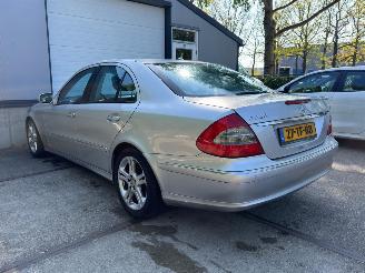 Mercedes E-klasse 280 Avantgarde! NAP! Volledig Rijdbaar picture 11