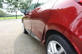 Renault Clio  picture 8