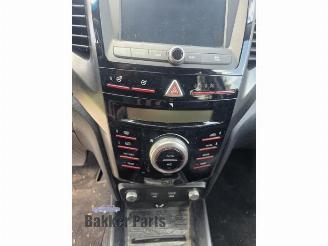 Ssang yong Tivoli Tivoli, SUV, 2015 1.5 e-XGDi 16V 2WD picture 11