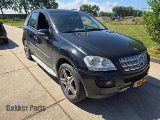 Mercedes ML ML II (164/4JG), SUV, 2005 / 2011 3.0 ML-320 CDI 4-Matic V6 24V picture 3