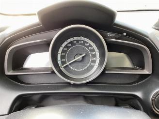 Mazda 2 2 (DJ/DL), Hatchback, 2014 1.5 SkyActiv-G 90 picture 14