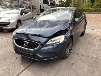 demontáž osobní automobily Volvo V-40 V40 (MV), Hatchback 5-drs, 2012 / 2019 2.0 T2 16V 2016/8