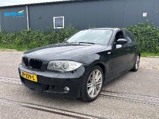 Voiture accidenté BMW 1-serie 116i 2.0 16V Hatchback 4Dr Benzine 1.995cc 90kW (122pk) RWD 2009-01/2011-06 (UH31; UH32) N43B20A 2010/7