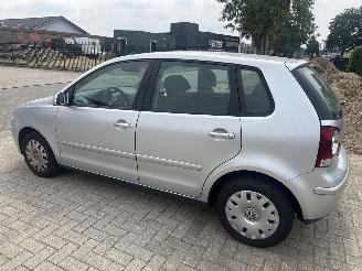 Volkswagen Polo 1.4-16V OPTIVE AIRCO 5 DRS NIEUWE APK BOUWJAAR 2008 1400 EURO picture 2