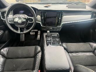 Volvo V-90 2.0 T6 AWD PLUGIN PANO HARMAN/KARDON picture 15