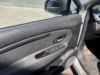 Renault Scenic 1.4 16V TCe 130 MPV  Benzine 1.397cc picture 10