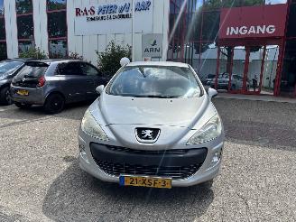 Dezmembrări autoturisme Peugeot 308 bijgeluid in motor 2011/1
