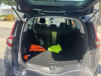 Renault Scenic 1.3 TCE INTENS picture 10