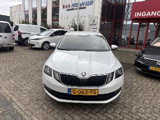 Skoda Octavia 1.6 TDI GREENTECH CL picture 1