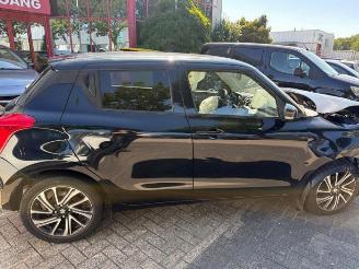 Suzuki Swift Swift (ZC/ZD), Hatchback 5-drs, 2017 1.2 Dual Jet 16V Smart Hybrid picture 4