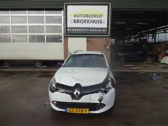rozbiórka samochody osobowe Renault Clio Clio IV Estate/Grandtour (7R), Combi 5-drs, 2012 / 2021 1.5 Energy dCi 90 FAP 2015/4