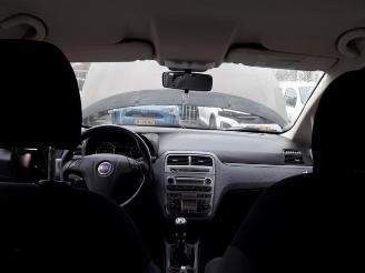 Fiat Grande Punto Grande Punto (199), Hatchback, 2005 1.4 picture 17