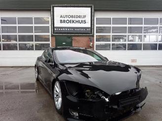 Auto da rottamare Tesla Model S Model S, Liftback, 2012 75D 2018/8
